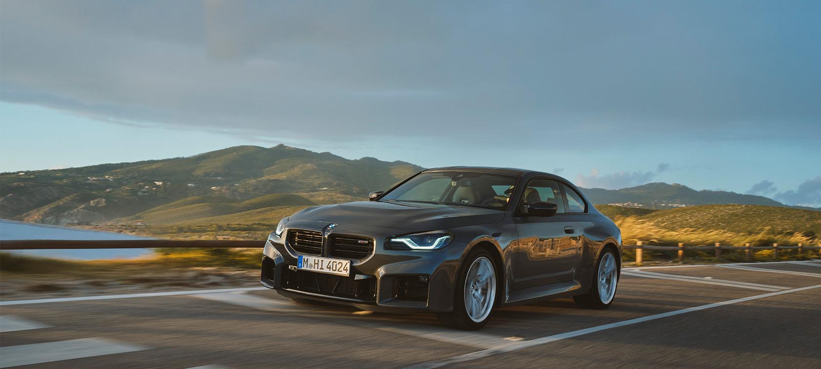 YENİ BMW 2 SERİSİ M OTOMOBİLLERİ