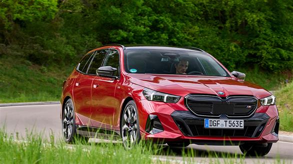 BMW i5 Touring
