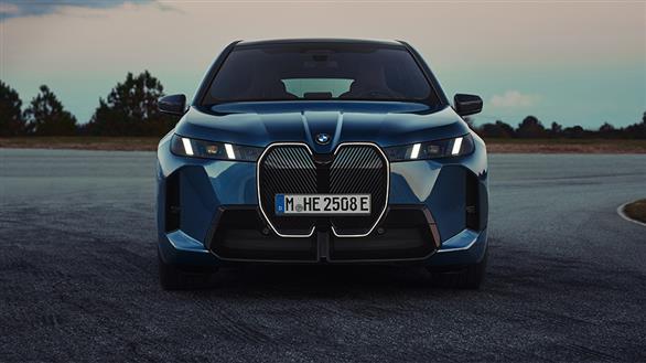 Yeni BMW iX