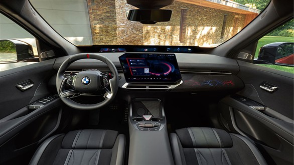 Yeni BMW iX4 M60 xDrive.