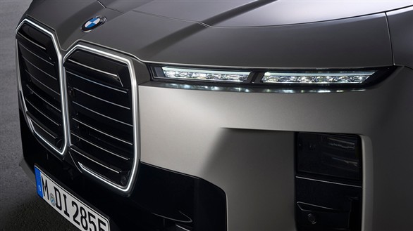 Yeni BMW i7