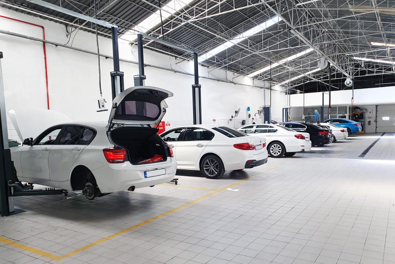 Özgür Oto Hakkımızda BMW Yetkili Servisi